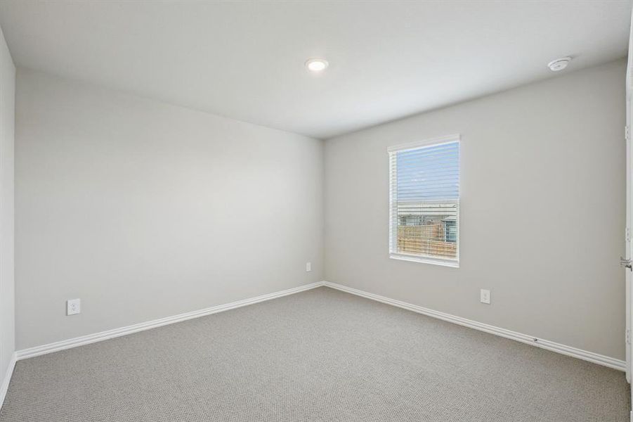 Photo is not of the actual home, but is an inspirational photo of builder’s model home and may depict options, furnishings, and/or decorator features that are not included. Photo is not of the actual home, but is an inspirational photo of builder’s model home and may depict options, furnishings, and/or decorator features that are not included.