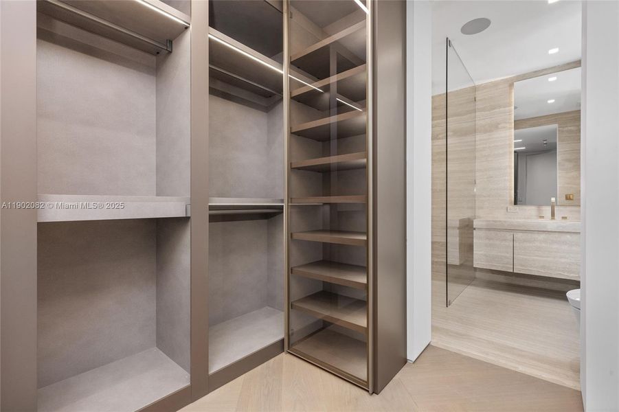 Image 47 of a home in . Image 47 of a home in .