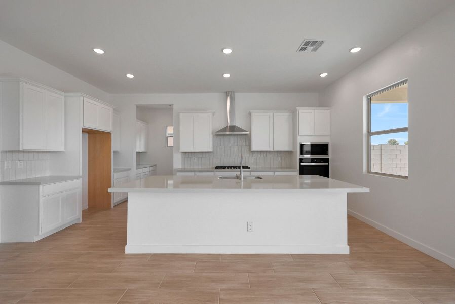 Furnished interior view inside a new home in Landmarke, San Tan Valley (Image 5). Furnished interior view inside a new home in Landmarke, San Tan Valley (Image 5).