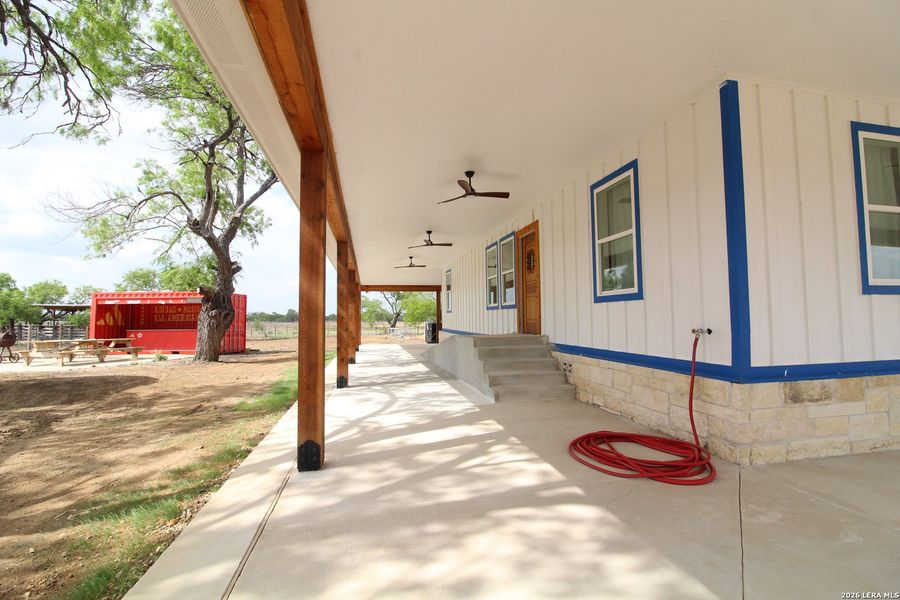 Exterior details and patio area of a home in , Floresville (Image 24).