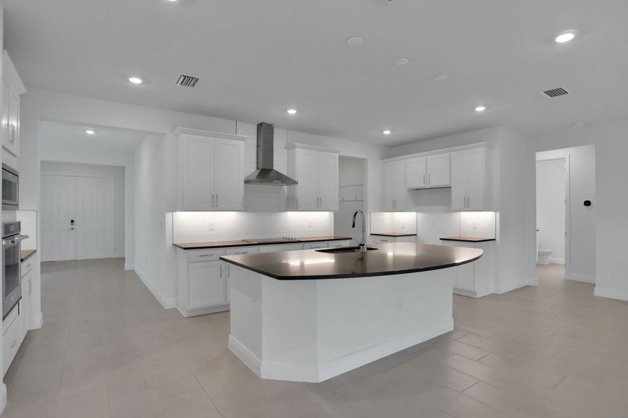 2,723sf New Home in Parrish, FL.  - Slide 36