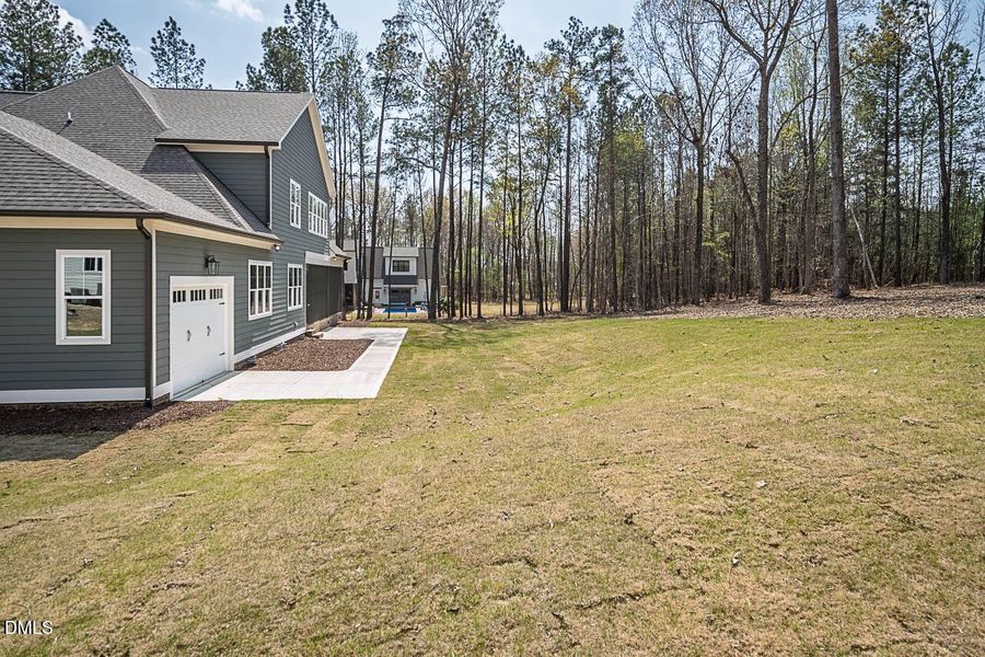 1616 River Bend Ln exterior-9