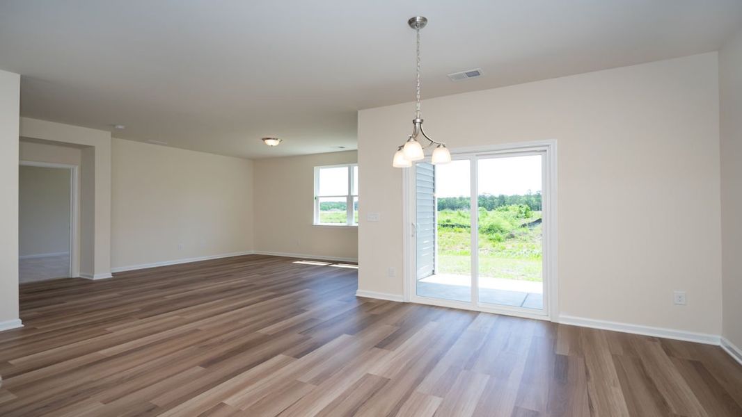 Representative unfurnished interior of a home built from the CALI by D.R. Horton in Lochaven, Conway (Image 27).
