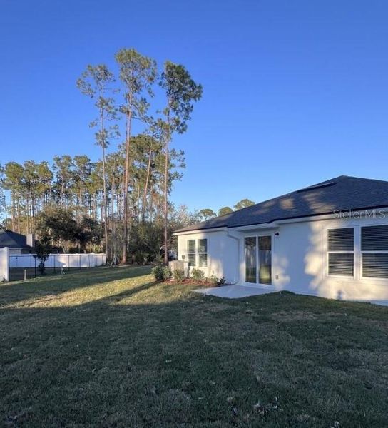 Exterior details and patio area of a home in , Palm Coast (Image 27).