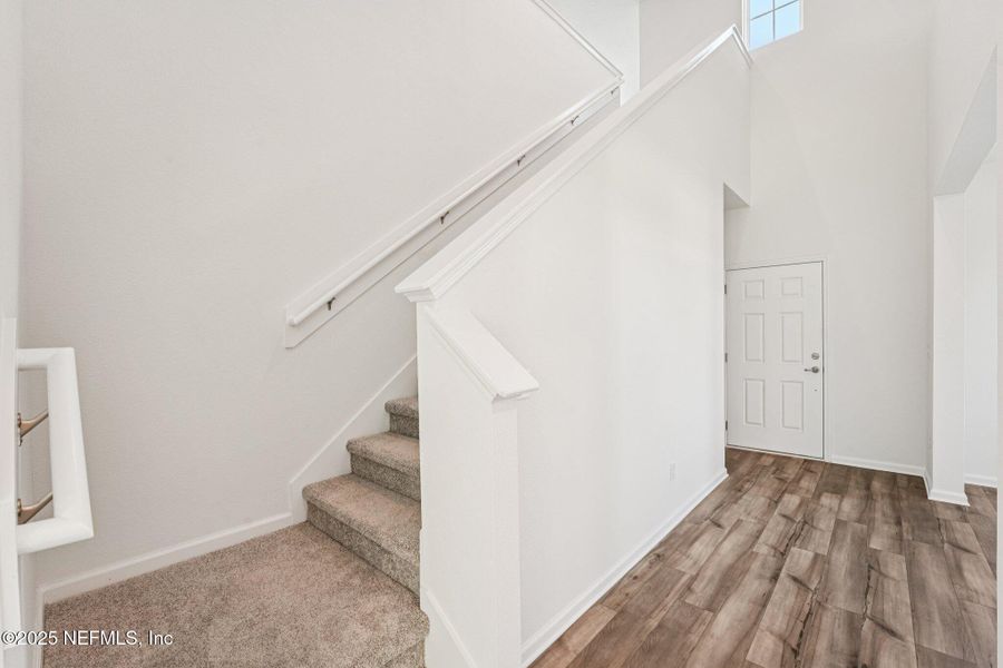 Spacious, unfurnished interior of a new home in Panther Creek, Jacksonville (Image 28).