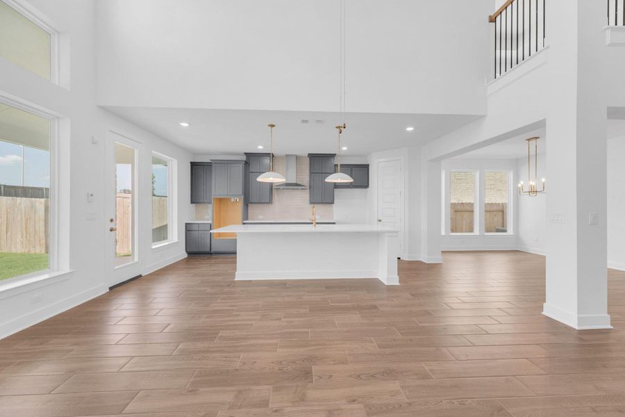 Spacious, unfurnished interior of a new home in Nolina, Georgetown (Image 17).