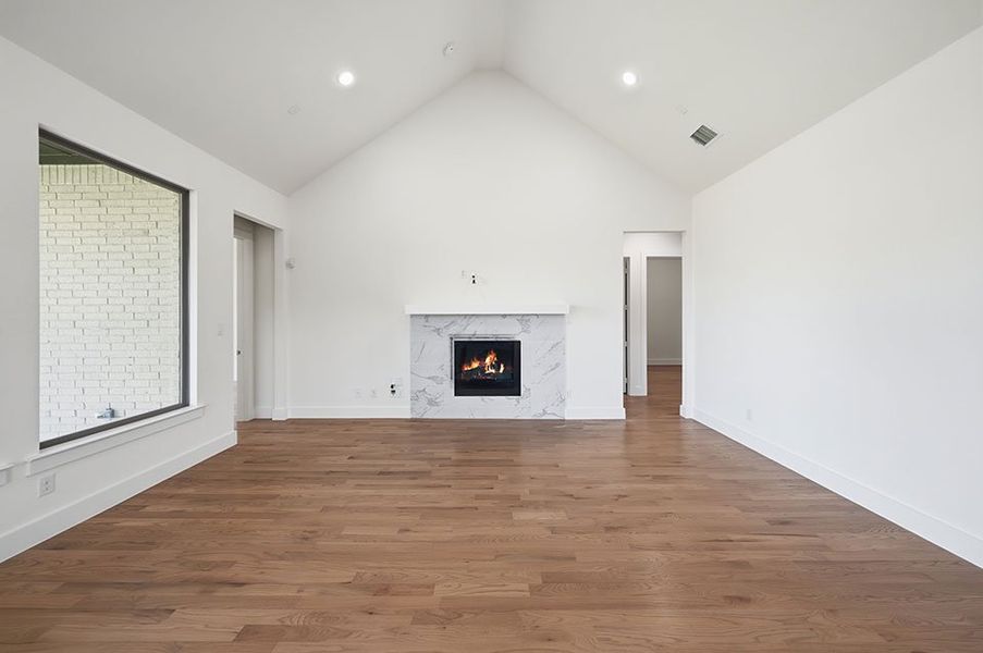 Spacious, unfurnished interior of a new home in Custer Ridge Estates, Allen (Image 26). Spacious, unfurnished interior of a new home in Custer Ridge Estates, Allen (Image 26).