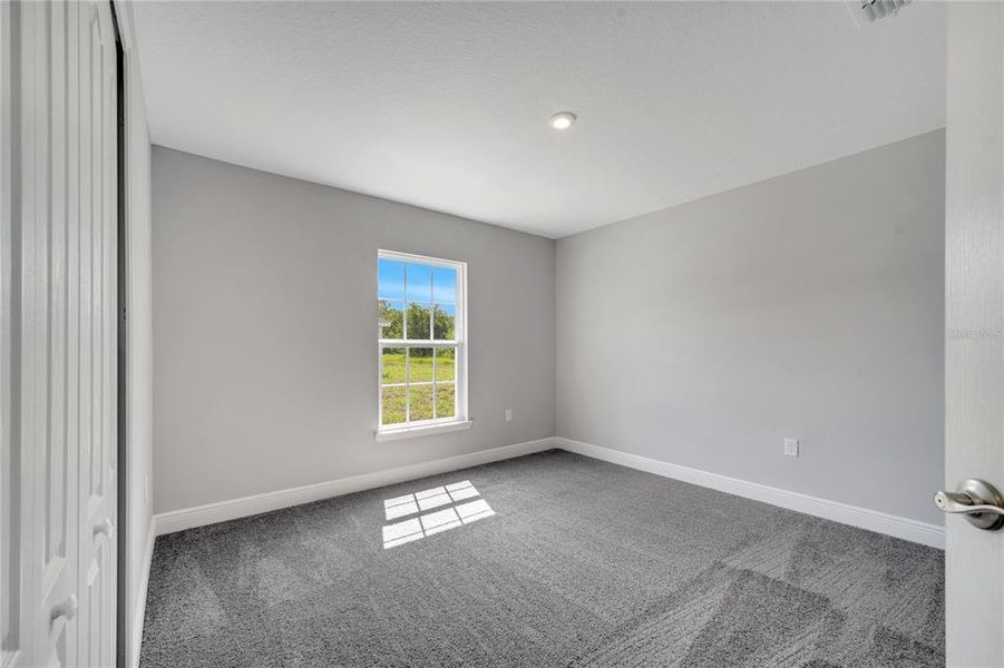Spacious, unfurnished interior of a new home in , Kissimmee (Image 33).