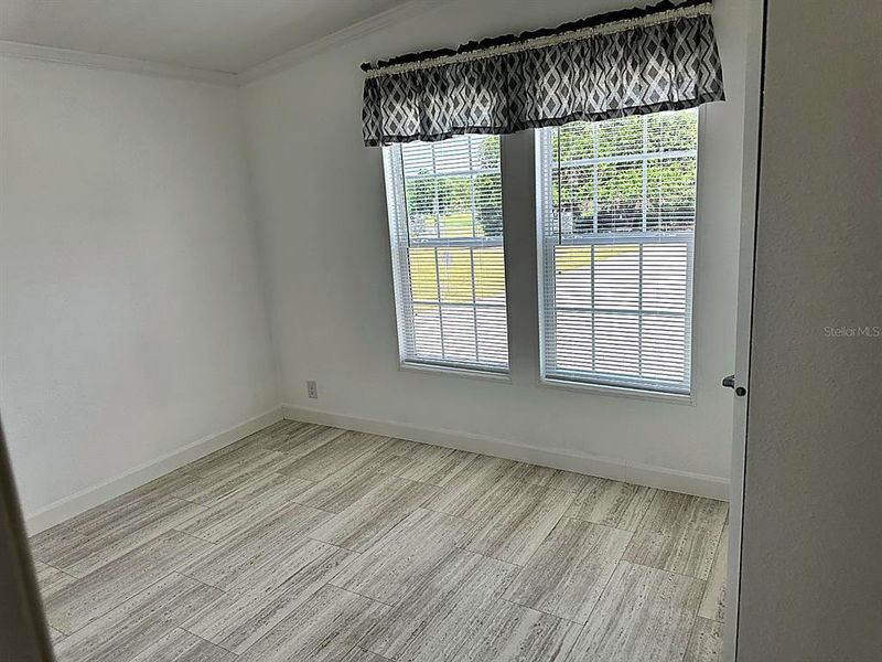 Spacious, unfurnished interior of a new home in , Zellwood (Image 5).