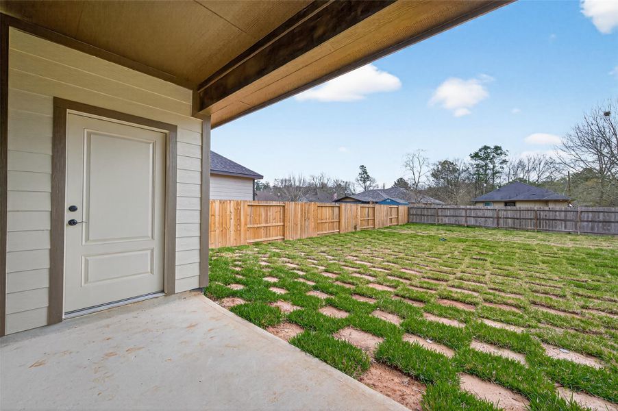 Exterior details and patio area of a home in , Cleveland (Image 28).