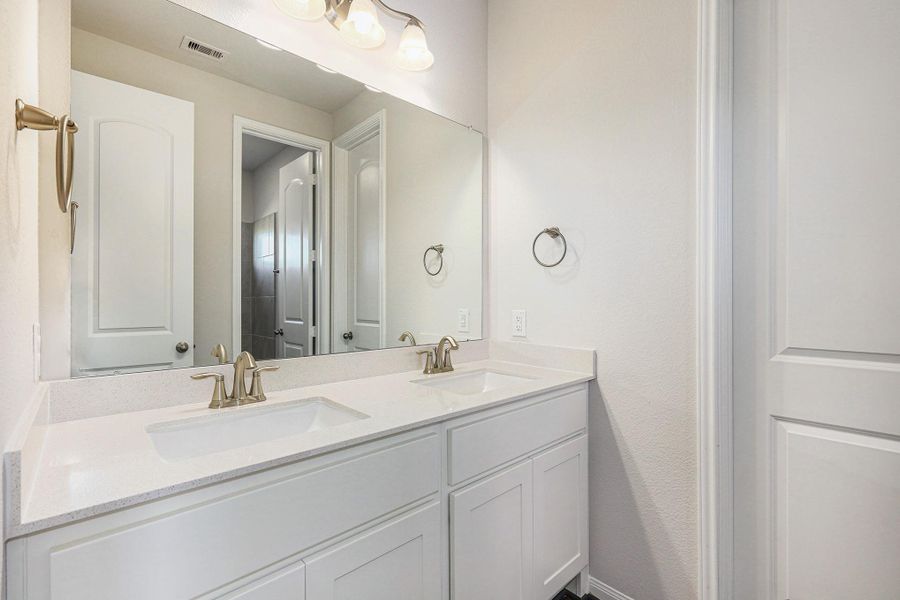 Beautiful New 1 Story Home! The Mason featuring 4 Bedrooms, 3 Baths and 3 Car Tandem Garage! Home will be completed approx 9/15/2025. The photo is for illustration only and may not reflect the actual finished home. Features, colors, landscaping, pricing, specifications, square footage, and materials are subject to change without notice. Mason Floor Plan. Hurry, Call Today! Beautiful New 1 Story Home! The Mason featuring 4 Bedrooms, 3 Baths and 3 Car Tandem Garage! Home will be completed approx 9/15/2025. The photo is for illustration only and may not reflect the actual finished home. Features, colors, landscaping, pricing, specifications, square footage, and materials are subject to change without notice. Mason Floor Plan. Hurry, Call Today!