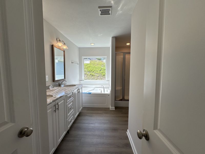 Furnished interior view inside a new home in Forrest Bluff, North Augusta (Image 6).