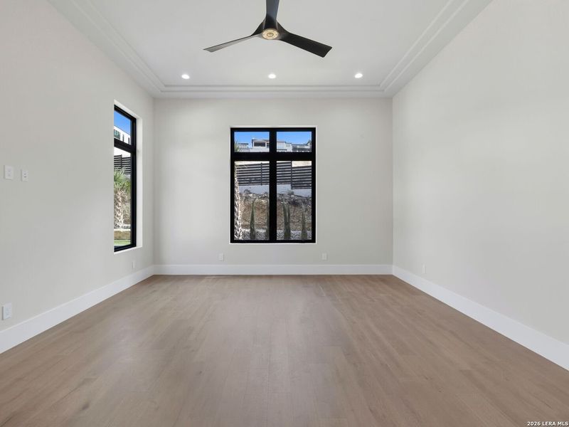 Spacious, unfurnished interior of a new home in , San Antonio (Image 56).