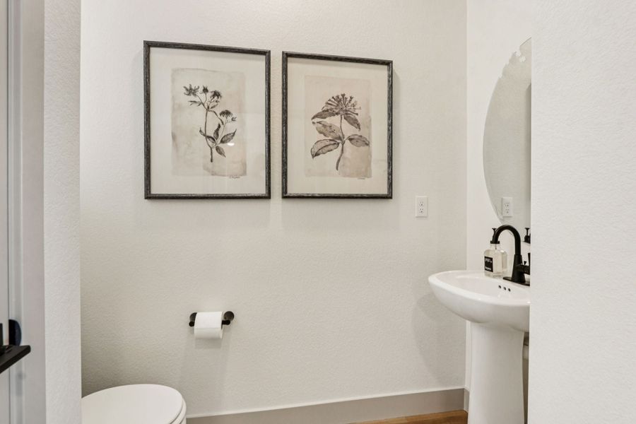 Furnished interior view inside a new home in Trailside, Timnath (Image 52).