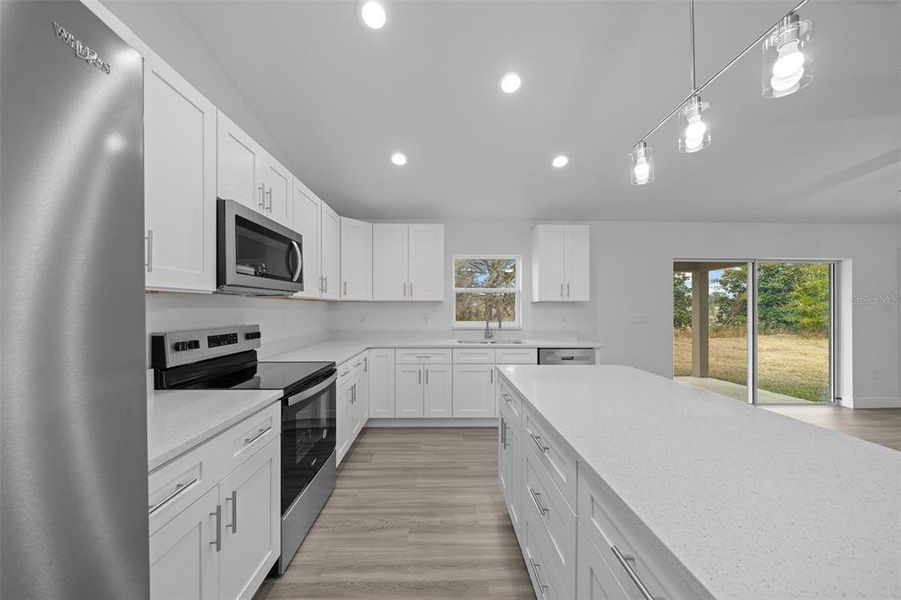 Furnished interior view inside a new home in , Ocala (Image 8).