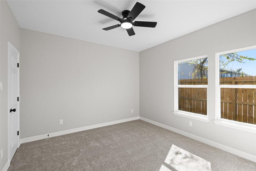 Spacious, unfurnished interior of a new home in , Houston (Image 20).