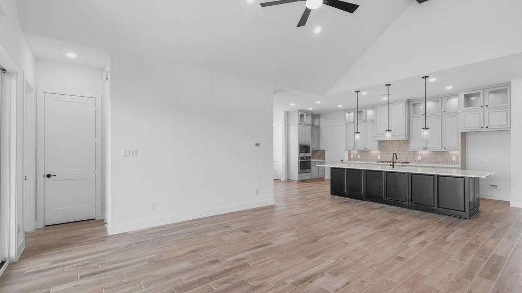 Representative unfurnished interior of a home built from the Brentwood by Chesmar Homes in Briarley, Montgomery (Image 18). Representative unfurnished interior of a home built from the Brentwood by Chesmar Homes in Briarley, Montgomery (Image 18).