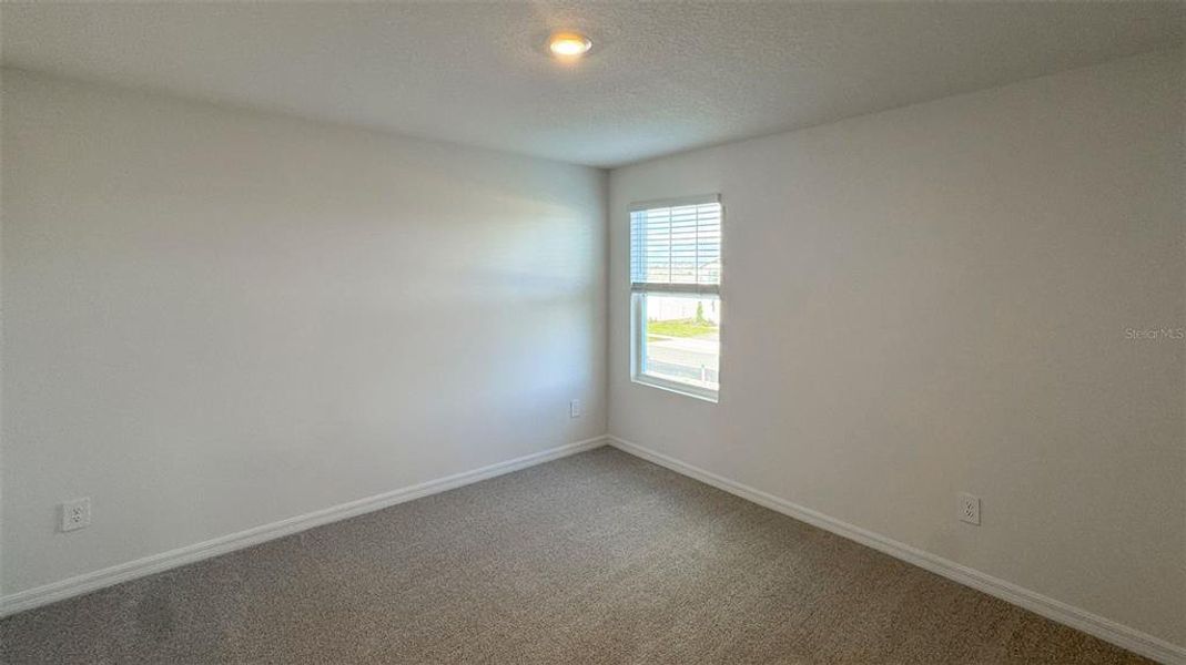 Spacious, unfurnished interior of a new home in , St. Cloud (Image 13).
