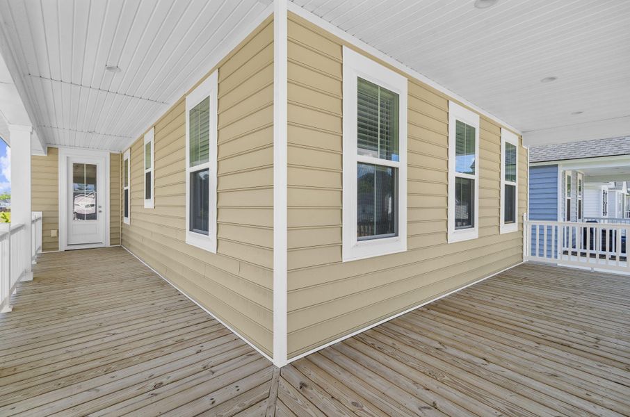Exterior details and patio area of a home in , Summerville (Image 32).