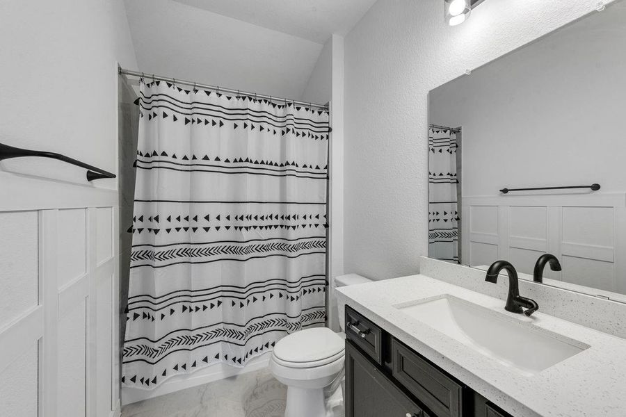 Furnished interior view inside a new home in Meridiana 40', 65', Manvel (Image 11).