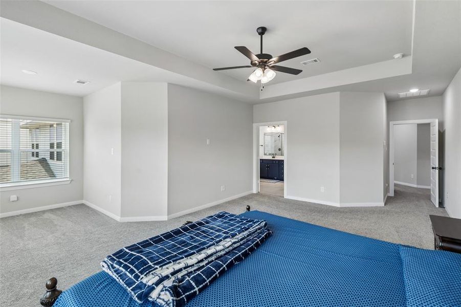 Furnished interior view inside a new home in , Argyle (Image 33).