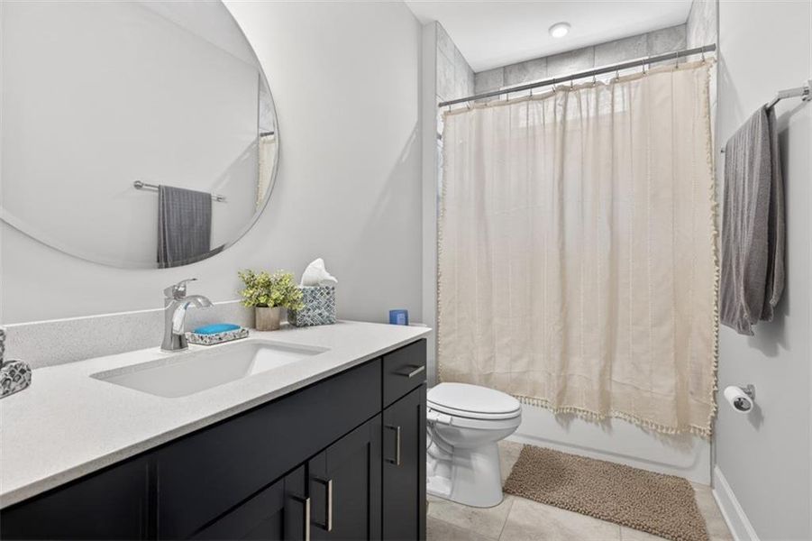 Furnished interior view inside a new home in , Hoschton (Image 28).
