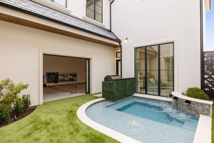 Exterior details and patio area of a home in , Southlake (Image 3).