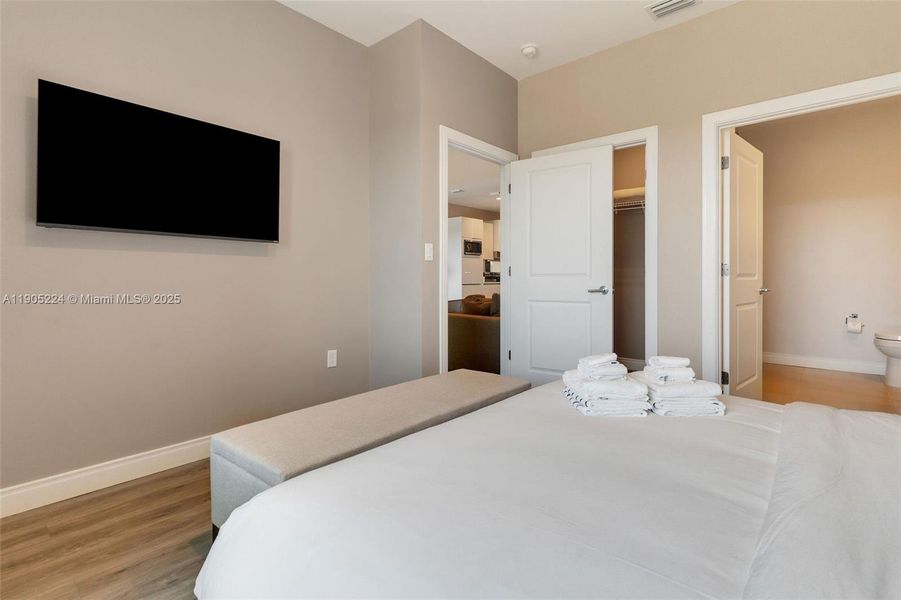 Furnished interior view inside a new home in , Kissimmee (Image 26).