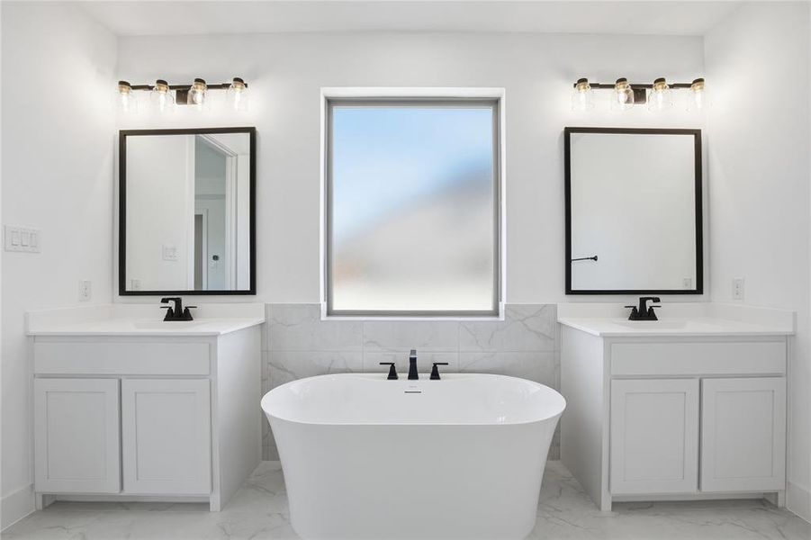 Furnished interior view inside a new home in Talon Hills, Fort Worth (Image 15).