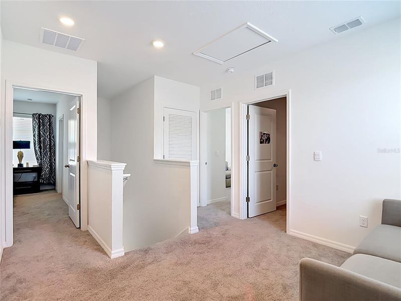 Spacious, unfurnished interior of a new home in Westgate at Avalon Park, Wesley Chapel (Image 24). Spacious, unfurnished interior of a new home in Westgate at Avalon Park, Wesley Chapel (Image 24).