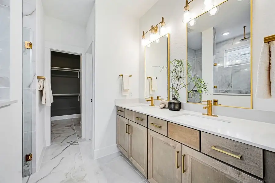 Representative furnished interior of a home built from the Rainier by Pulte Homes in West Cypress Hills, Spicewood (Image 6). Representative furnished interior of a home built from the Rainier by Pulte Homes in West Cypress Hills, Spicewood (Image 6).