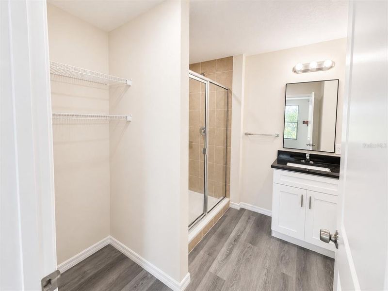 Image 34 of a home in .