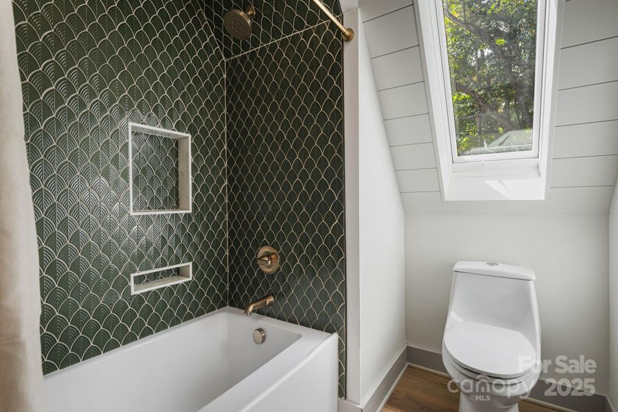 Image 43 of a home in .