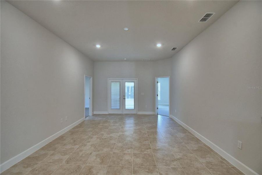 Spacious, unfurnished interior of a new home in Cadence Crossing, Auburndale (Image 30).