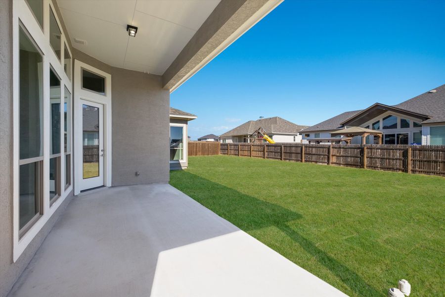 Exterior details and patio area of a home in Harvest Hills, Marion (Image 21).