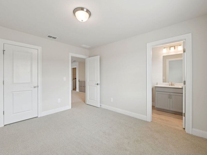 Spacious, unfurnished interior of a new home in River Pointe, Monroe (Image 24). Spacious, unfurnished interior of a new home in River Pointe, Monroe (Image 24).