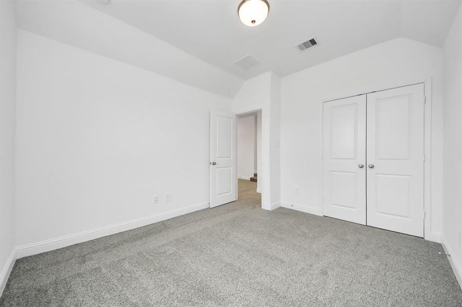 Spacious, unfurnished interior of a new home in Sienna: Signature Series, Missouri City (Image 22). Spacious, unfurnished interior of a new home in Sienna: Signature Series, Missouri City (Image 22).