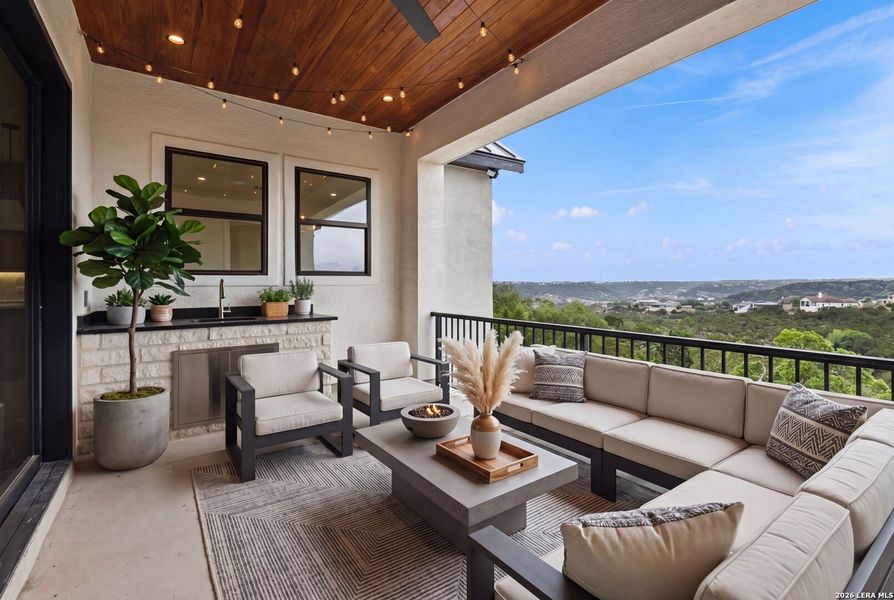 Exterior details and patio area of a home in , Boerne (Image 3).