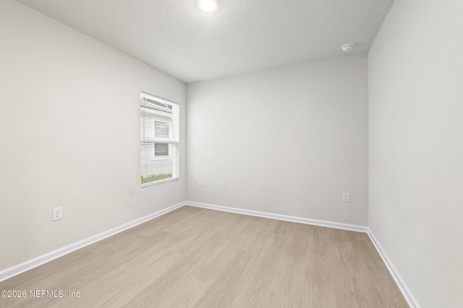 Spacious, unfurnished interior of a new home in , Jacksonville (Image 20).
