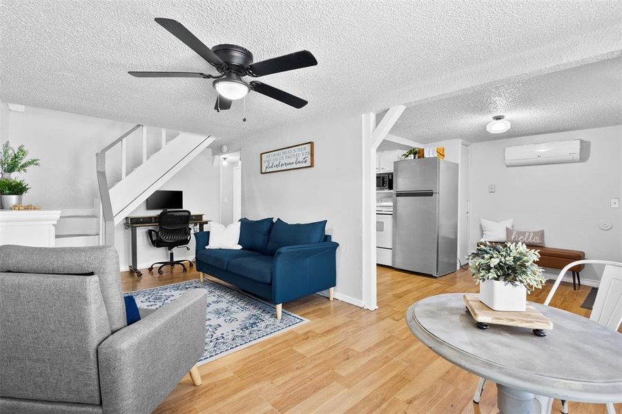 Furnished interior view inside a new home in , Weatherford (Image 13).