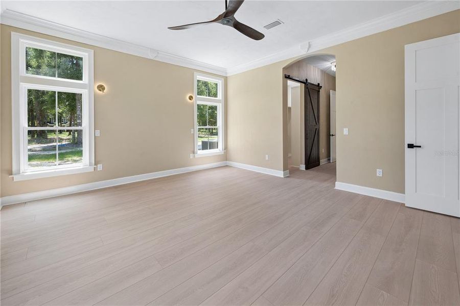 Spacious, unfurnished interior of a new home in , High Springs (Image 38). Spacious, unfurnished interior of a new home in , High Springs (Image 38).