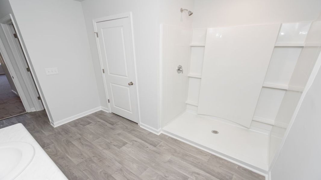 Representative unfurnished interior of a home built from the ARIA by D.R. Horton in Stanbury Creek, Supply (Image 29).