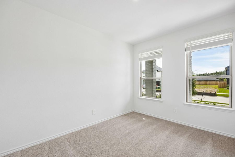 Spacious, unfurnished interior of a new home in Montgomery Bend, Montgomery (Image 30).