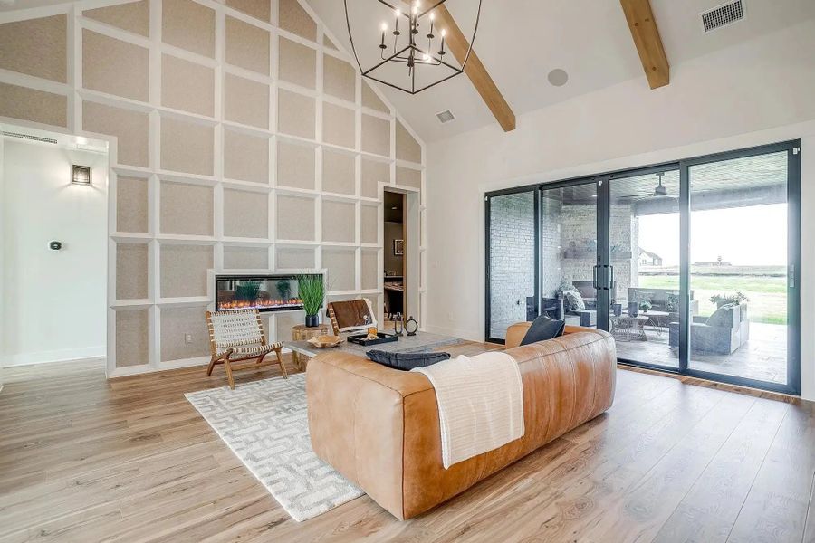 Representative furnished interior of a home built from the The Carley by Elmwood Custom Homes in Byrum Ranch, Maypearl (Image 42).