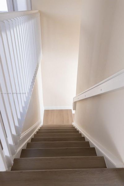 Spacious, unfurnished interior of a new home in , Tamarac (Image 46).