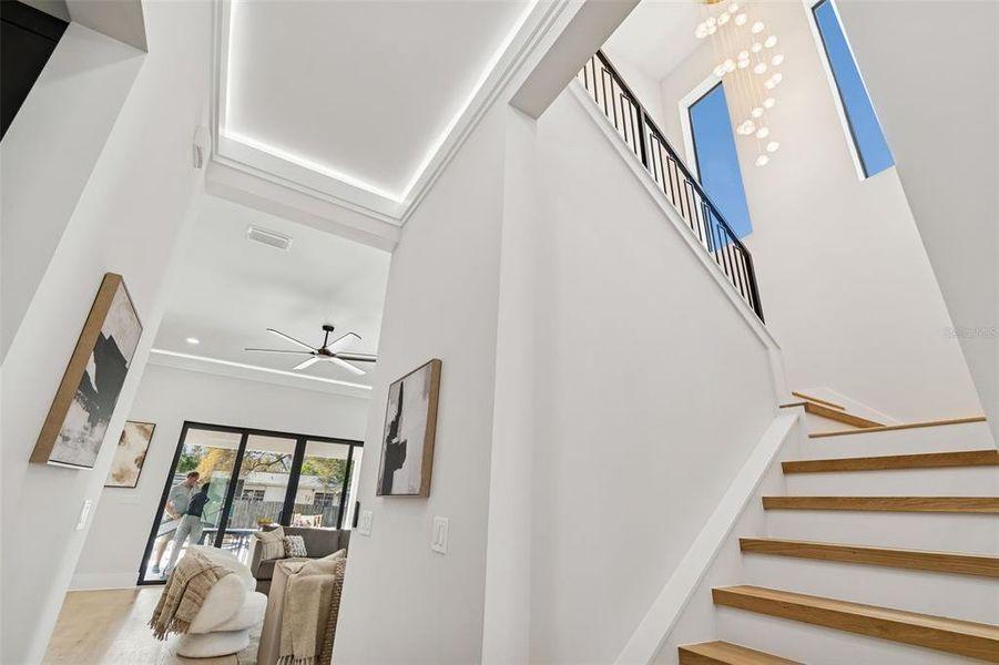Spacious, unfurnished interior of a new home in , Tampa (Image 24).