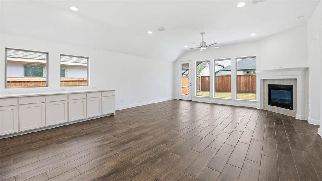 Spacious, unfurnished interior of a new home in Cambridge Crossing, Celina (Image 15). Spacious, unfurnished interior of a new home in Cambridge Crossing, Celina (Image 15).