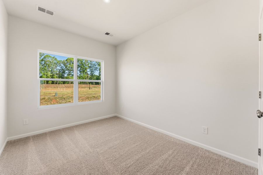 Spacious, unfurnished interior of a new home in Edwards Station, Taylors (Image 23).