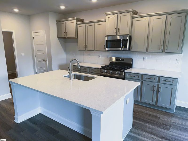 Furnished interior view inside a new home in Bracken Woods, Piedmont (Image 5).