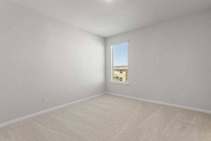 Spacious, unfurnished interior of a new home in Crosswinds, Kyle (Image 24).